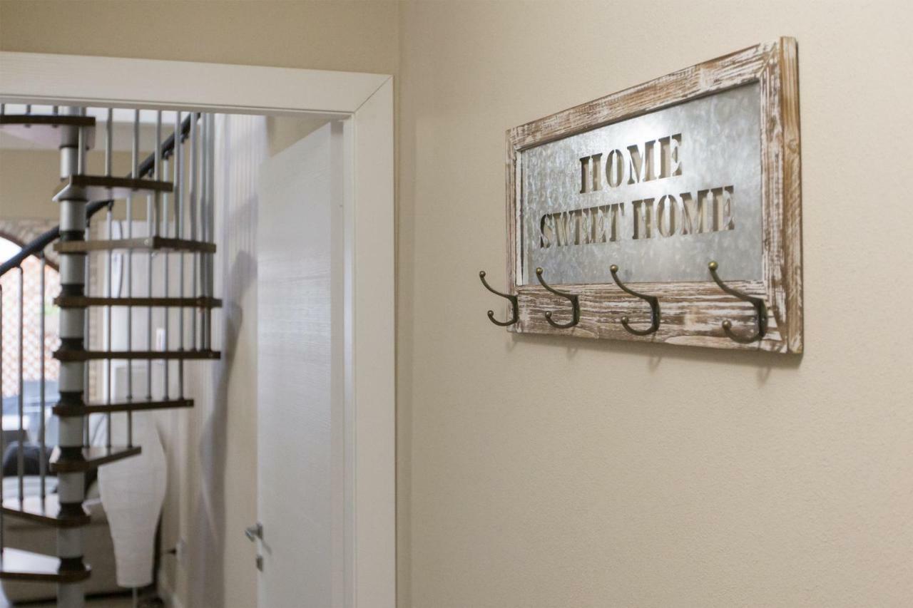 White House Daire Cagliari Dış mekan fotoğraf